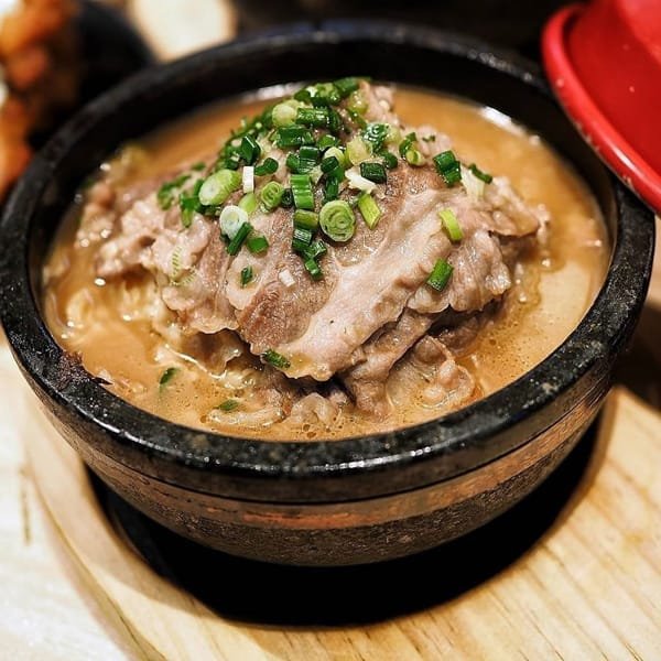 Beef Sukiyaki Kazan Ramen At Tonkotsu Kazan Ramen