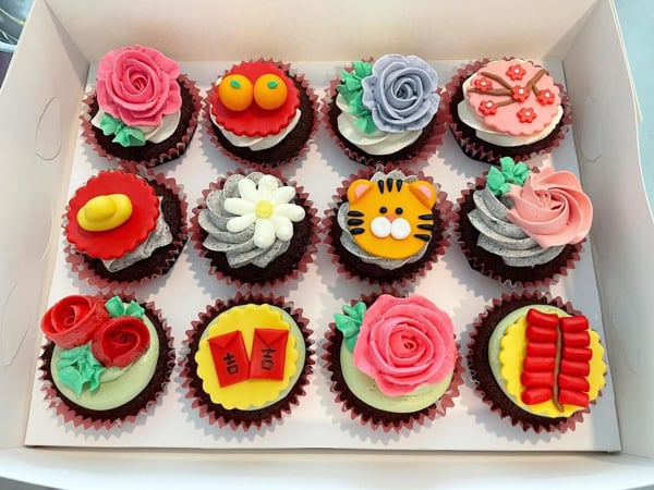 Colorful Buttercream Cupcakes By Monice Bakes