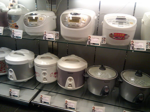 Many Different Variations Of Rice Cooker