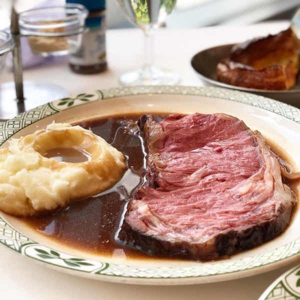 Steak And Mashed Potatoes At Lawry's The Prime Rib Singapore